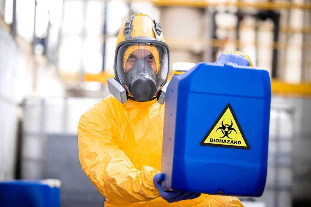 almacenamiento de residuos peligrosos